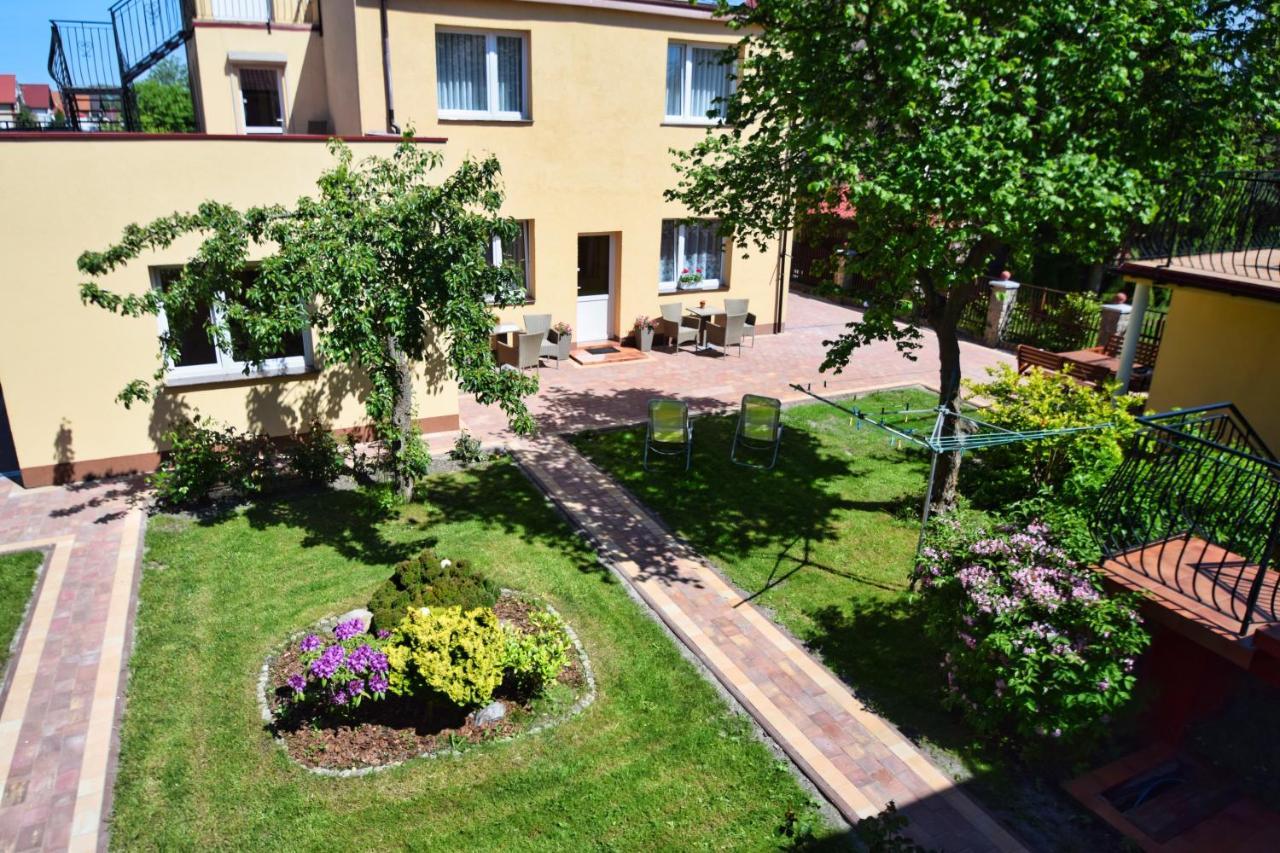 U Macieja Hotel Dzwirzyno Exterior photo